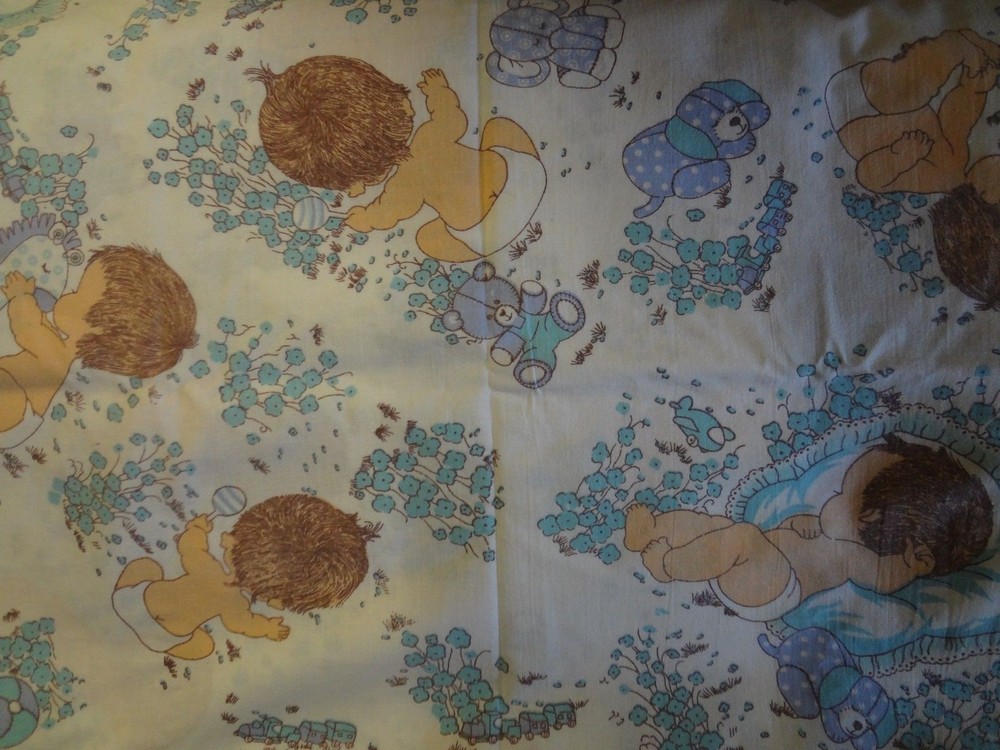 Vintage LARGE BABY Themed Fabric (57cm x 70cm)