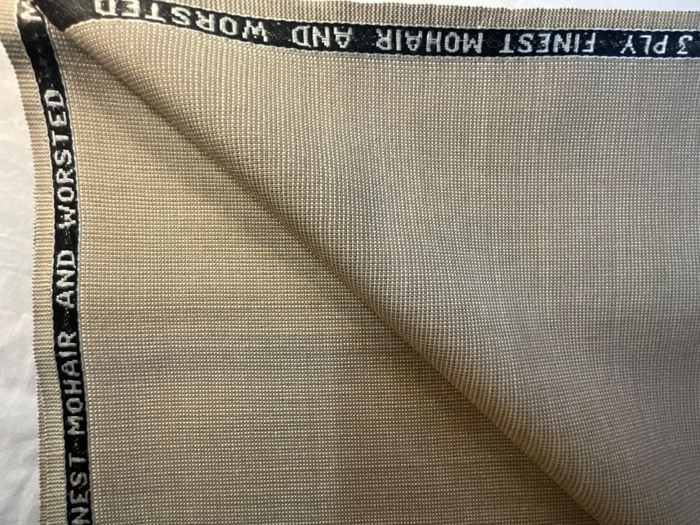 William Halstead 3-Ply Beige 55% Mohair Suiting Fabric 2.8M 375 g/m US Seller