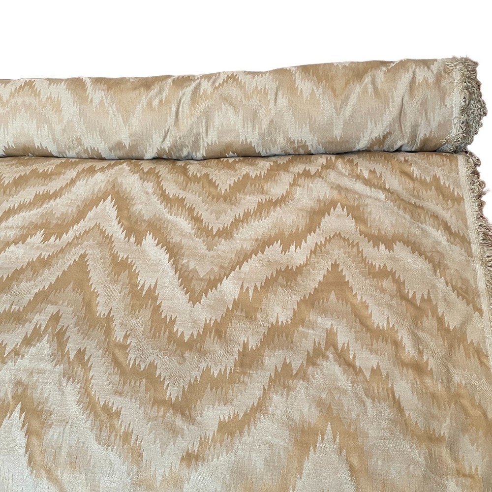 Heavy Beige Chevron Flame Stitch Jacquard Fabric 56″ Wide Upholstery Drapery