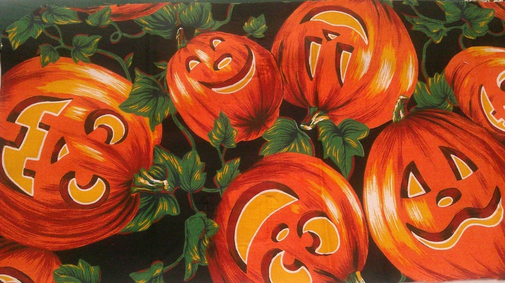 Fabric Kaufmann Halloween Pumpkins Hunter Green Leaves on Black $3.50