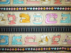 RETRO SEWING MACHINES BORDER COLORS SEW MACHINE COTTON FABRIC FQ