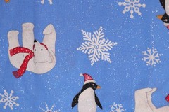 108″L x 44″W Fabric Traditions Winter Polar Bears Penguins Snowflake Glitter