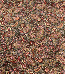 PETER PAN FABRICS – PAISLEY & FLORAL – COTTON – 1 1/8 YARDS