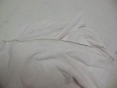 Remnant of white 2 way stretch ? weight 7/8yd x 72″ piece