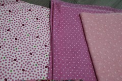 Scrap Piece Quilting Cotton Sewing Fabric RED PINK Hues 8 Different Patterns