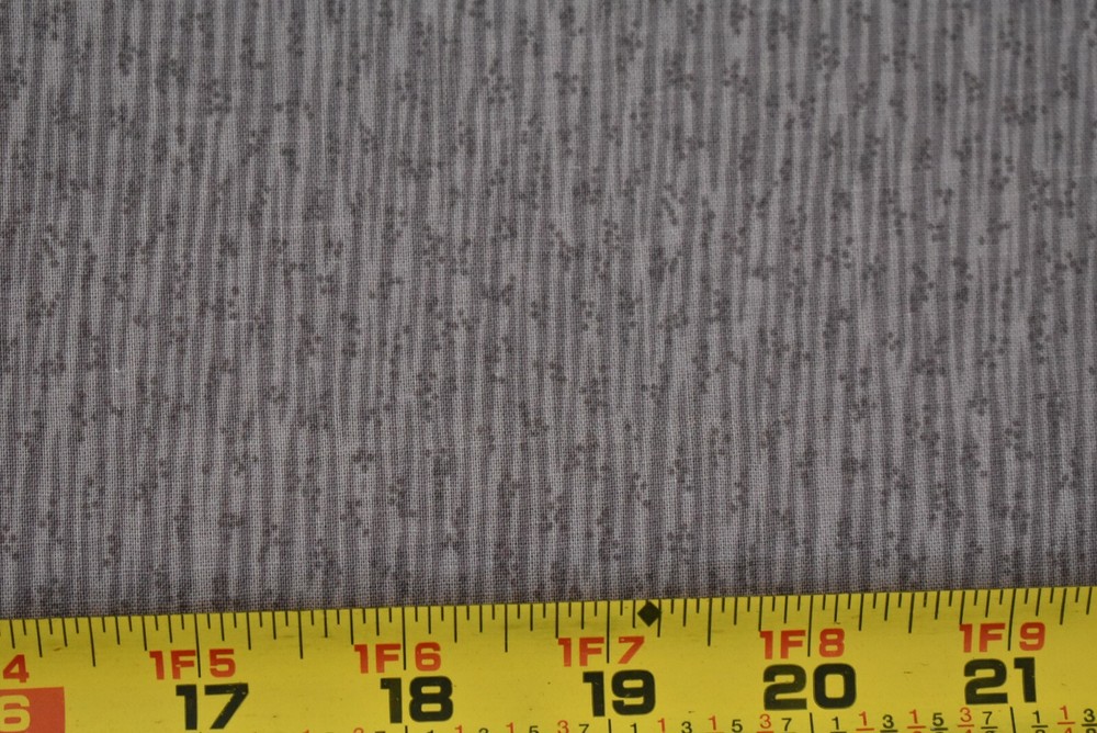 By 1/2 Yd, Grape Print on Grape Quilt Cotton, Springs/”Animal Print Daze”, P2119