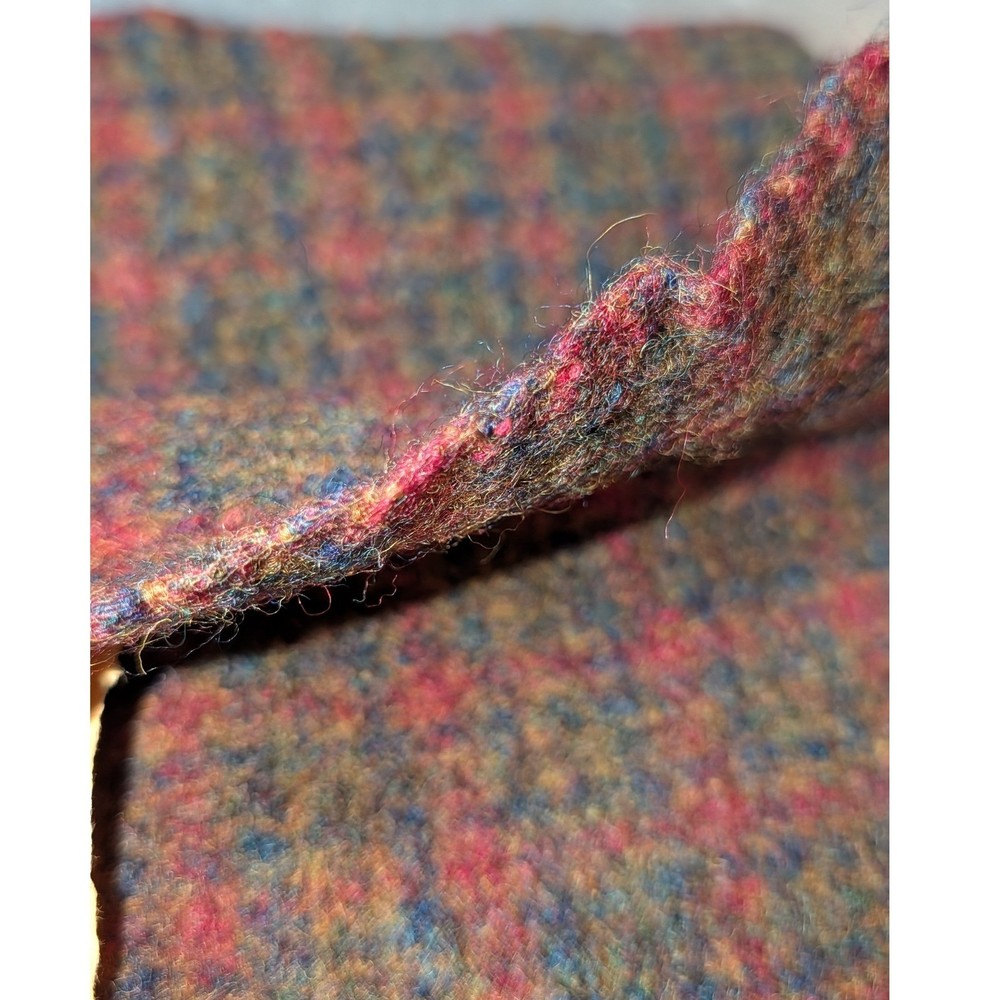 100% Felted Wool Fabric Remnant ~480 GSM Blanket Weight Plaid Red 35×42 VTG