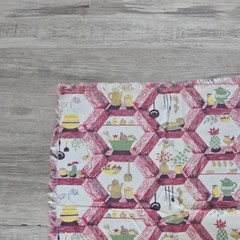 1960s Vtg Table Cloth Fabric Remnant 34″ X 42″ Vtg Kitchen Farmhouse 100% Cotton