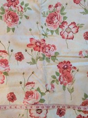 VTG Scattered Pink Roses on Cream COTTON Fabric Joann’s Cottage French 4yd X 44″