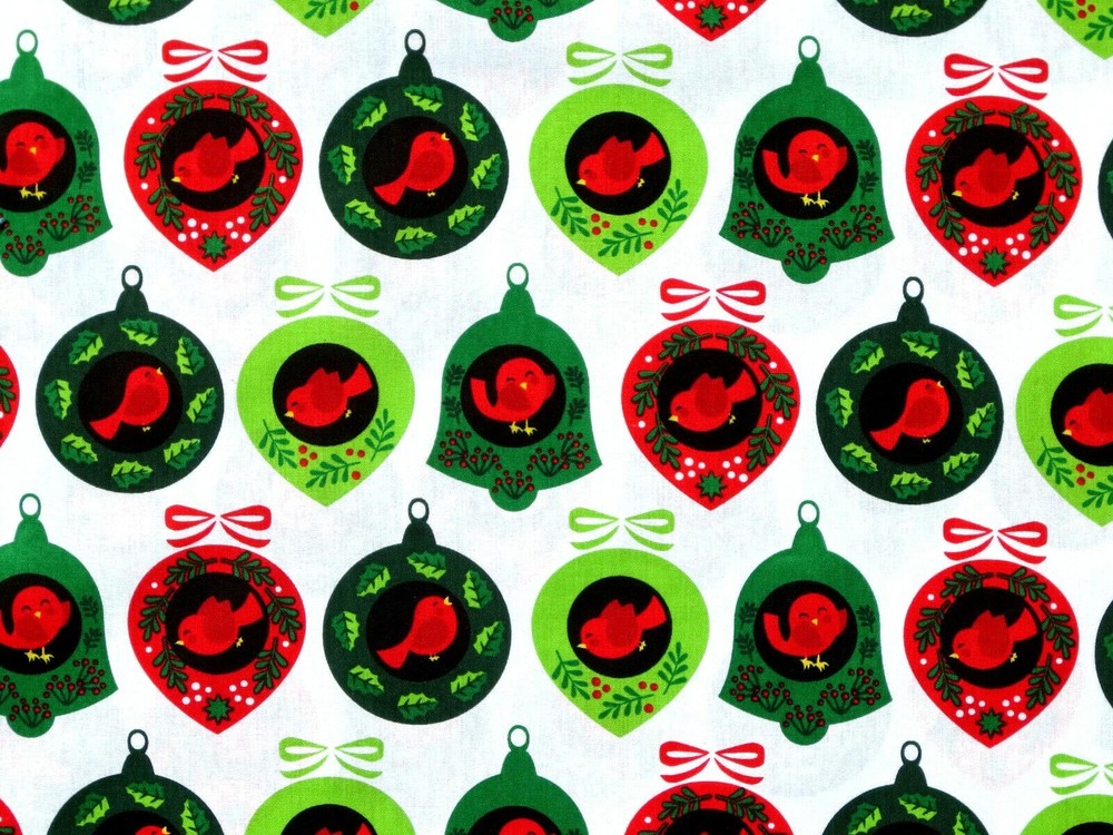 FAT QUARTER CARDINALS CHRISTMAS ORNAMENTS BULBS BIRDS 100% COTTON FABRIC FQ