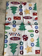 Red and green Christmas Motif Cotton Fat Quarter Christmas Tree Noel Joy