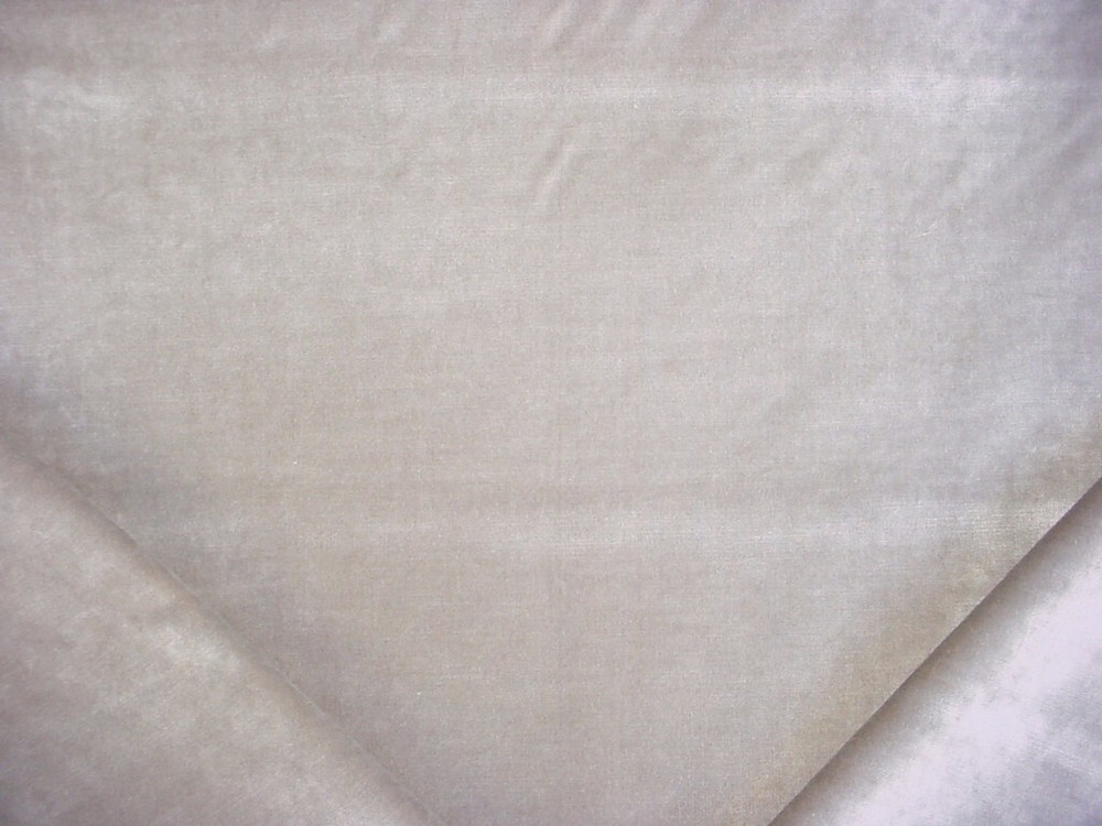 1-1/4Y JF Fabrics 95J6511 Sophia Decadent Silver Grey Upholstery Fabric