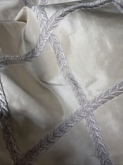 100% SILK TAFFETA EMBROIDERED DRAPERY HOME DECOR Taupe 2.5 Yd