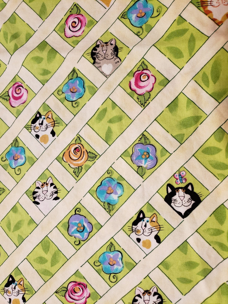 Cotton Fabric 40″ x 35″ Catzilla Cats Grid Green Flowers In The Beginning