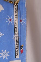 108″L x 44″W Fabric Traditions Winter Polar Bears Penguins Snowflake Glitter