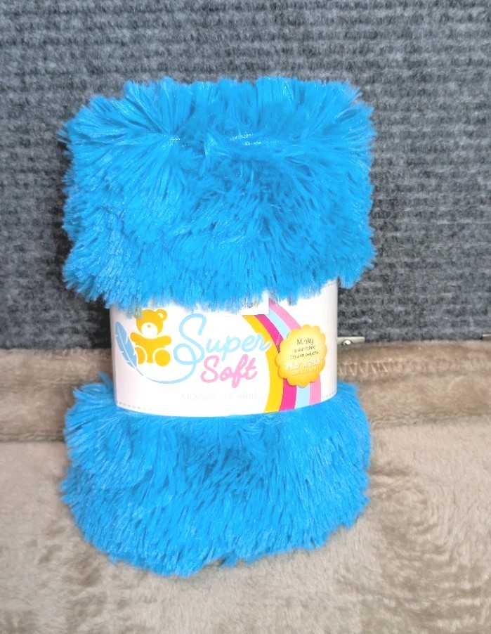 kullaloo Shaggy Blue Faux Fur Fabric 3/4 inch Pile, 20 mm Plush Minky Fabric
