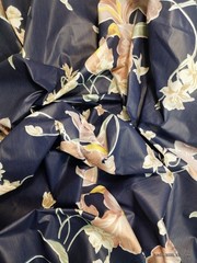 Vtg Glazed Chintz Fabric Navy Blue Iris Floral Polished Cotton 2.3 Yd Cut Selvag