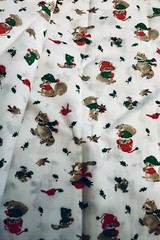 Spring Mills Christmas Critters Toss Beaver Raccoon Squirrel Birds Holly BTFQ