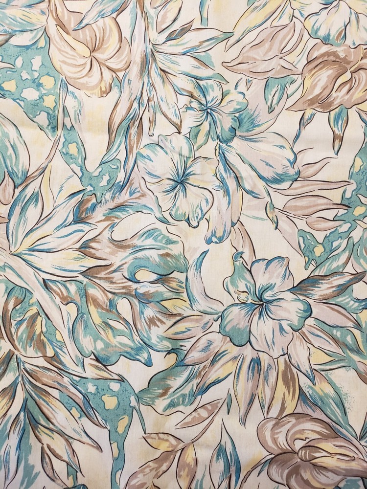 Decorator Fabric, Vibtage Floral Hibiscus Iris Lily 80s 66×66 Inches