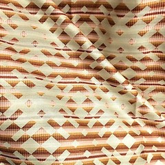 Duralee Geometric Pattern Reversible Designer Fabric Sample Beige Pink Mauve US
