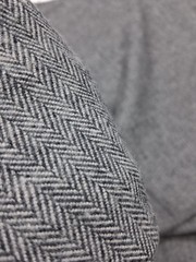 Vtg Gray Herringbone Fabric Wool Cotton Blend 3 Yards x 48″ Soft Suiting Apparel