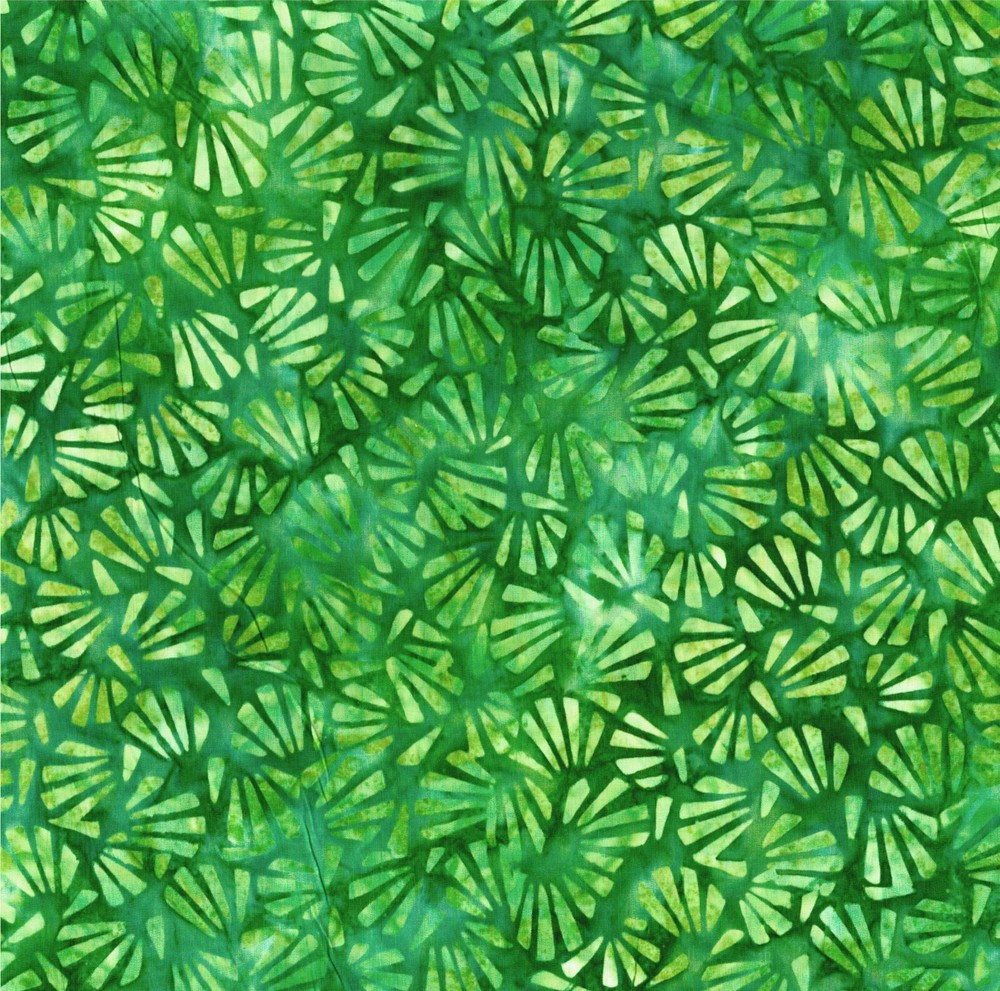 Wilmington Batiks – Sea Stars – Fans Allover – Lime Green