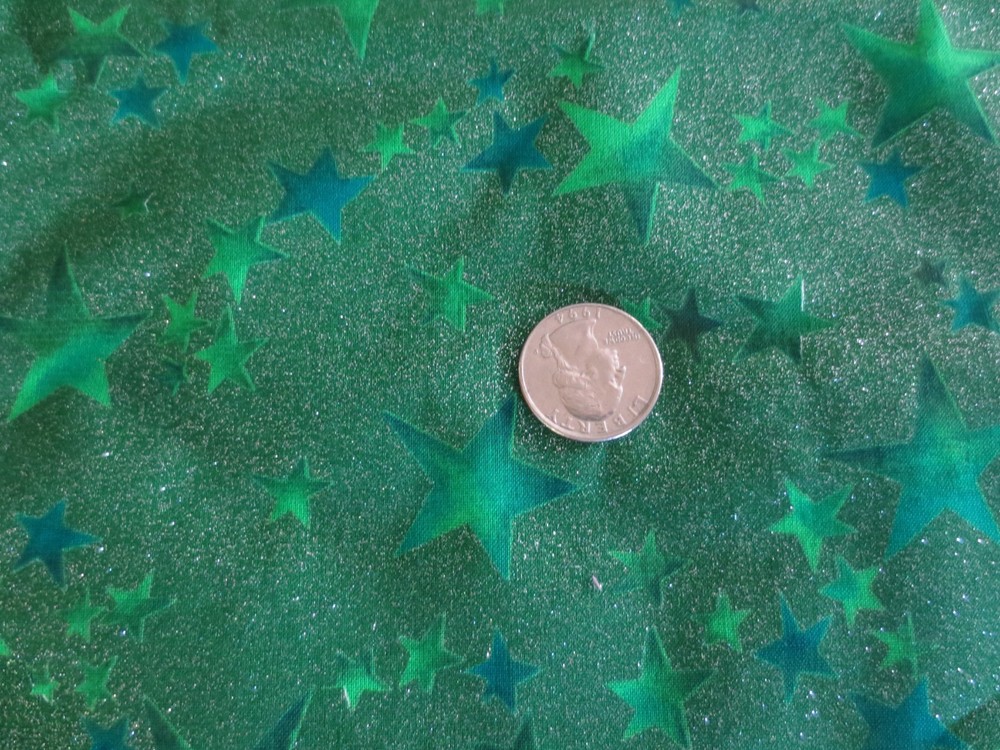 4700. Rose & Hubble GREEN SILVER SPECKLED STARS COTTON FABRIC – 43-1/2″ x 1 yd.