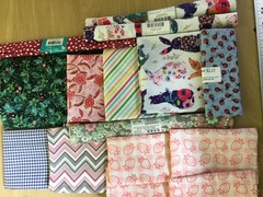 LOT OF 15 FAT QUARTERS COTTON FABRIC ASSTD COLORS & DESIGNS, BLENDERS