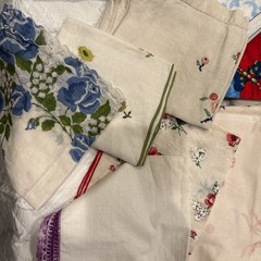 Vintage Fabric Bundle Lot Quilt Upholstery Panel Kids Holidays Silk Mixed 10 lbs