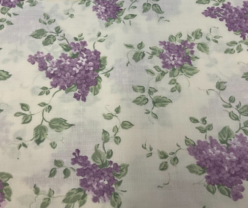 CONCORD FABRICS – PURPLE FLORAL BY JOAN KESSLER– 1 3/8 YARDS