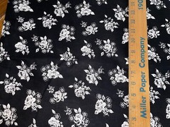 By 1/2 Yd Black & White Rose Daisy Clusters Floral Cotton Quilt Fabric BTHY MBT
