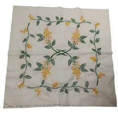 Needlework Fabric Craft Unfinished Yellow Floral Printed Pattern READ Flawed