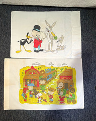 Vintage Cartoon Pillowcase Lot Looney Tunes Bugs Bunny Peanuts Snoopy Wild West