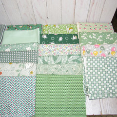 fabaric/yardage Quilting FAT QUARTERS 6.75yds Green Novelty Prints Sewing/Craft