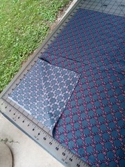 1 yard Patriotic American Flag Bows 4th of July Quilting Cotton Remnant 44″x45″