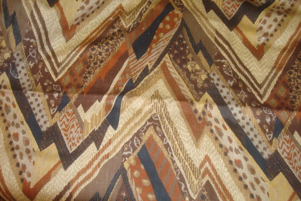 Vtg 2.88 yds Spectrum Fabric Mod Flamestitch Brown Drapery Cotton 54″ x 104″ BTP