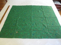 4700. Rose & Hubble GREEN SILVER SPECKLED STARS COTTON FABRIC – 43-1/2″ x 1 yd.
