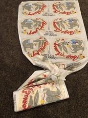 “Looney Toons BUGS BUNNY” by Warner Brother~fabric pillow cut-out VINGAGE 1981