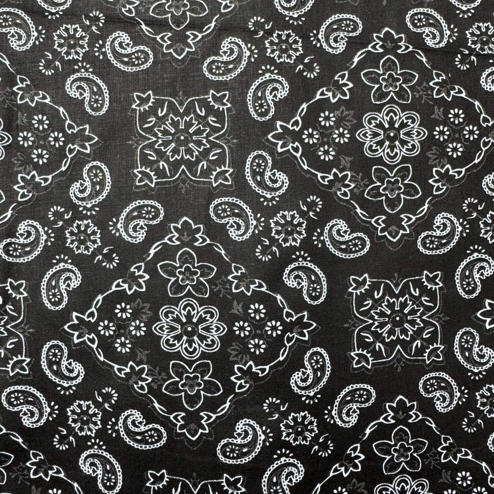 Cotton-Blend Fabric, Paisley-Bandana Motif Pattern(7 Colors) – By the Yard