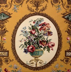 VINTAGE J H THORP SALON GOLD FLORAL CHINTZ EXCLUSIVE FABRIC 6.25 YARDS 54″W
