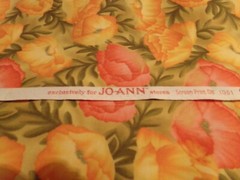 26″ X 44″ VINTAGE LARGE VARIGATED ORANGE RED FLORAL/JOANN COTTON NEW#133