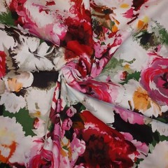 (1 yard 33″) Modern Large Flowers Nice Quality Cotton Fabric Jo Ann Fabrics