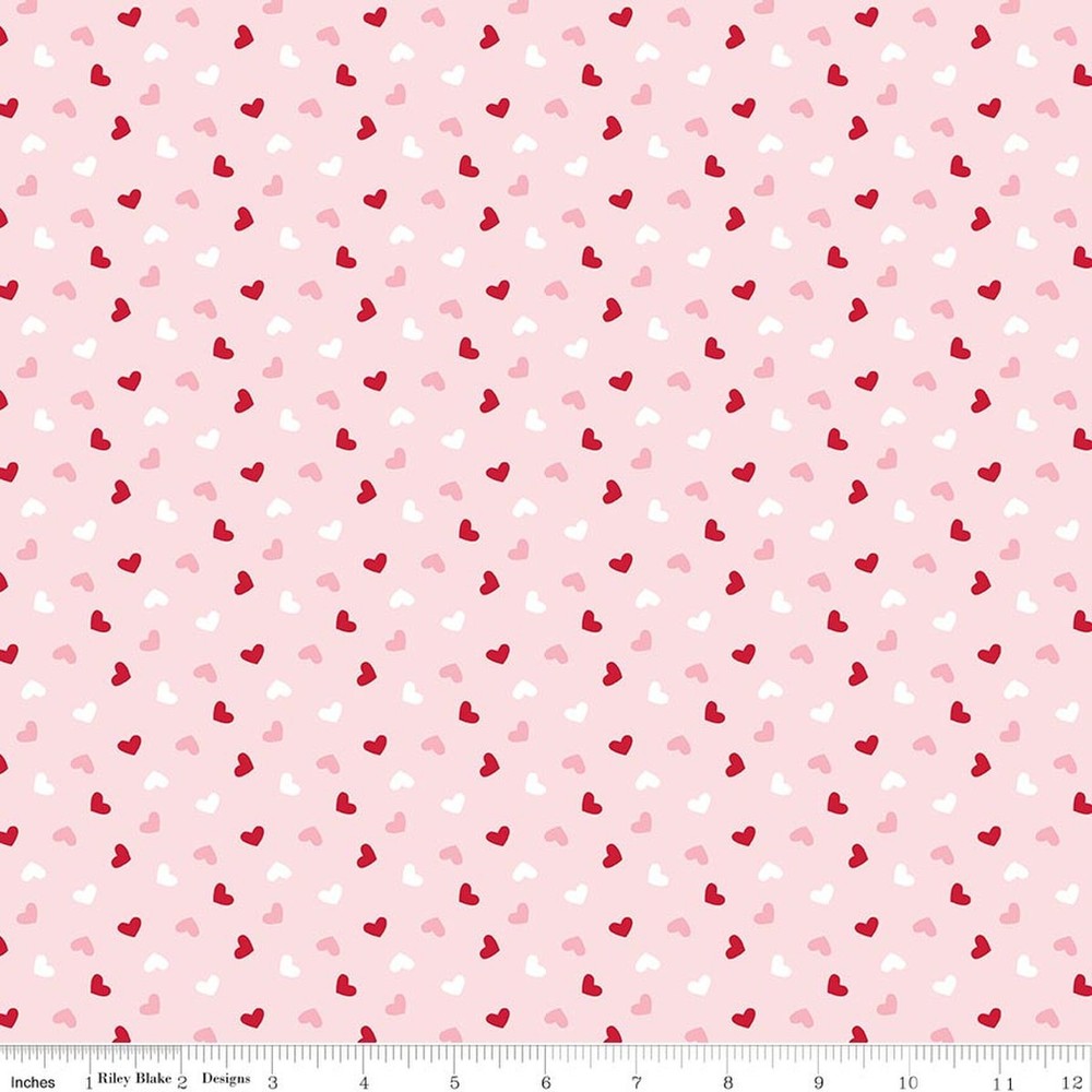 Heart Toss in Pink | Seasonal Basics (2026) | Riley Blake