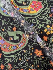 Cotton Fabric Black Petals Paisleys Floral 2.33 Yards 44″ Wide Moda Brawner
