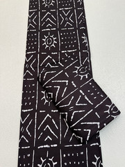 African Super Quality Wax Prints Sell by 6 Yards Mudcloth Design-Black and White