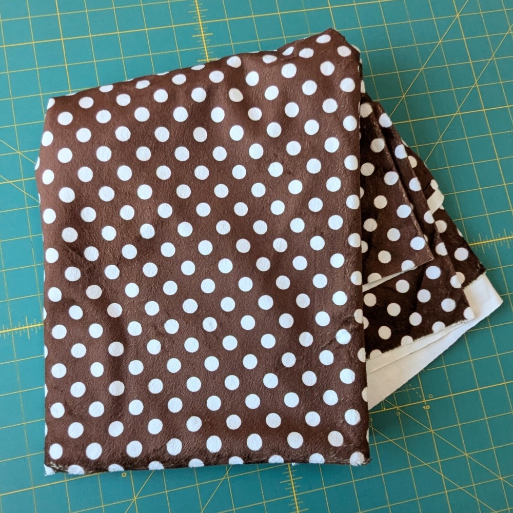 Minky 1.25 Yds x 58″ Wide Chocolate Brown & White Polka Dots Plush Fabric