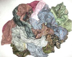 TD LOT PURE SILK Vintage Sari REMNANT Fabrics 200 GRAMS LIGHT DULL COLOR JOURNAL