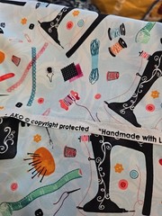 1.5 Yds Handmade With Love Cotton Quilting Fabric Vintage Sewing Machines AKO