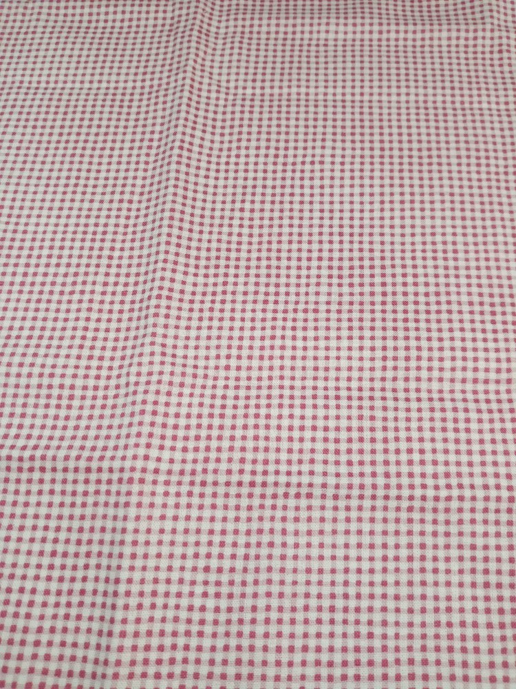 RJR Fashion Fabrics A Touch of Elegance Pink & White Checked 28″ x 44″