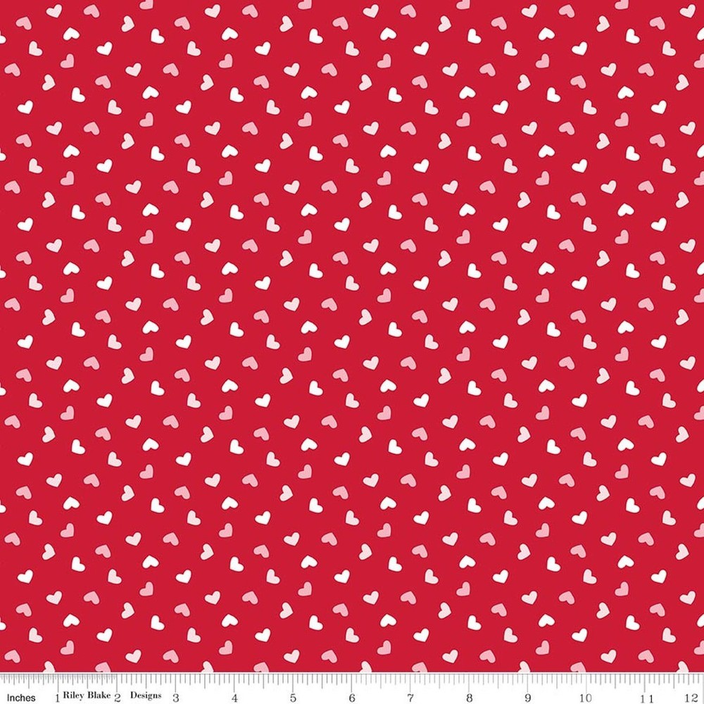Heart Toss in Red | Seasonal Basics (2026) | Riley Blake